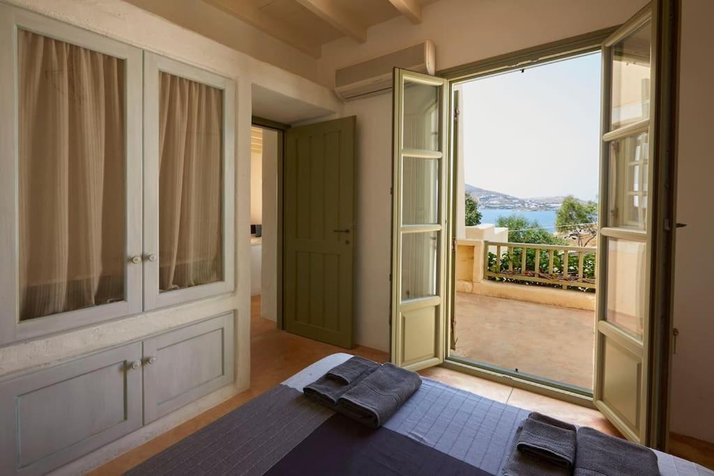 Ochre Dream, Beach Front & Sunset Villa Naousa 外观 照片